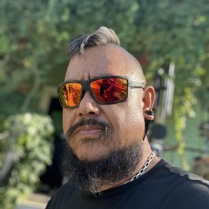 Meet your Posher, Jason